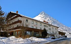 Hotel Alpenrose Galtür